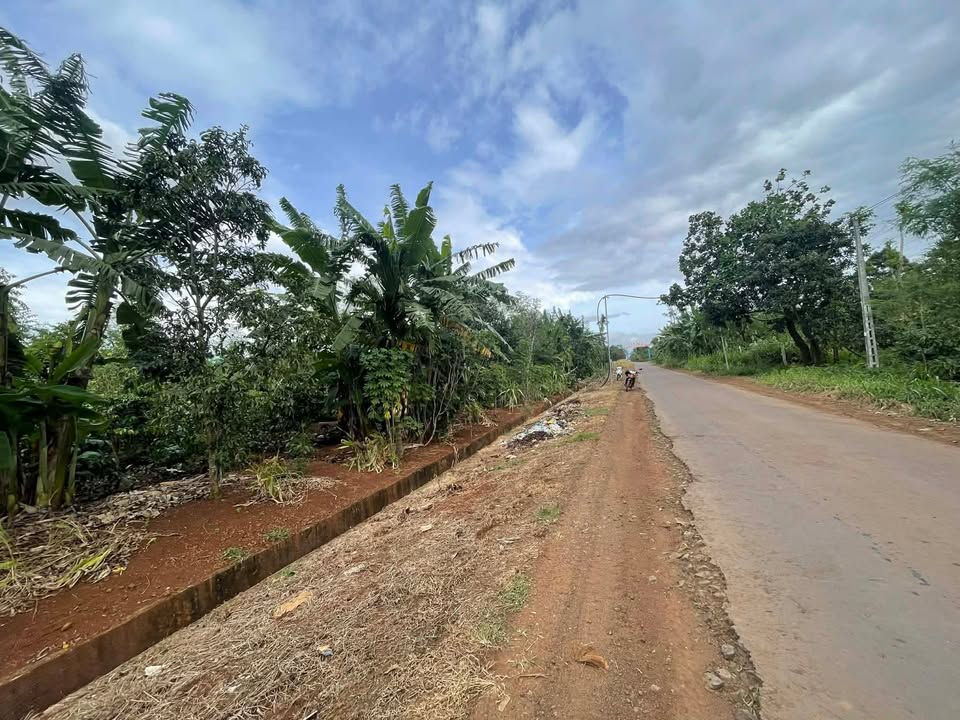 Đất nền Quảng Phú Cư M'gar 825m² - Mặt tiền hiếm, giá thỏa thuận!