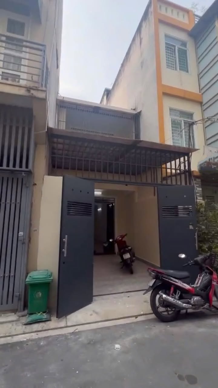 Nhà cho thuê tại Văn Chung, Tân Bình 88m² giá 18 triệu - Vị trí kinh doanh sầm uất!