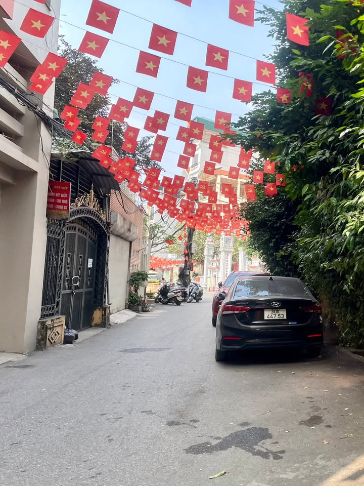 Căn hộ Vĩnh Phúc 72m² giá 22.88 tỷ - Doanh thu khủng 1.8 tỷ/năm!