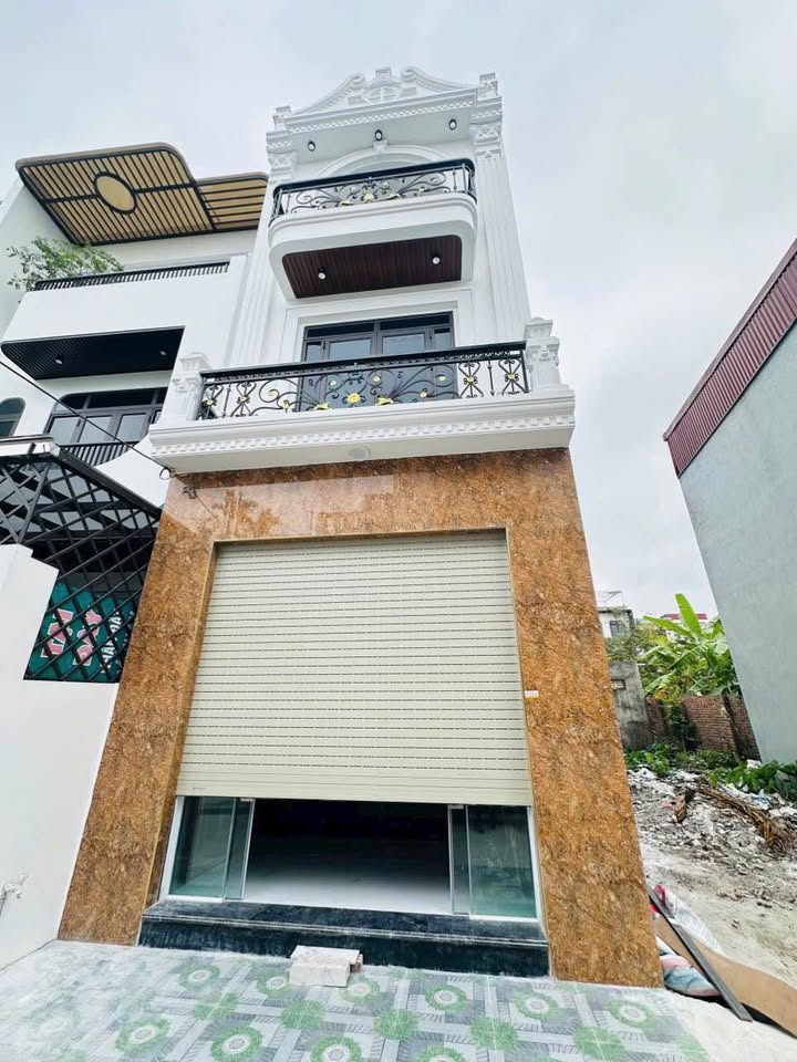 Nhà 3 tầng Đặng Cương, An Dương 50m² giá 2.1 tỷ - Ngõ ô tô vào tận cửa!