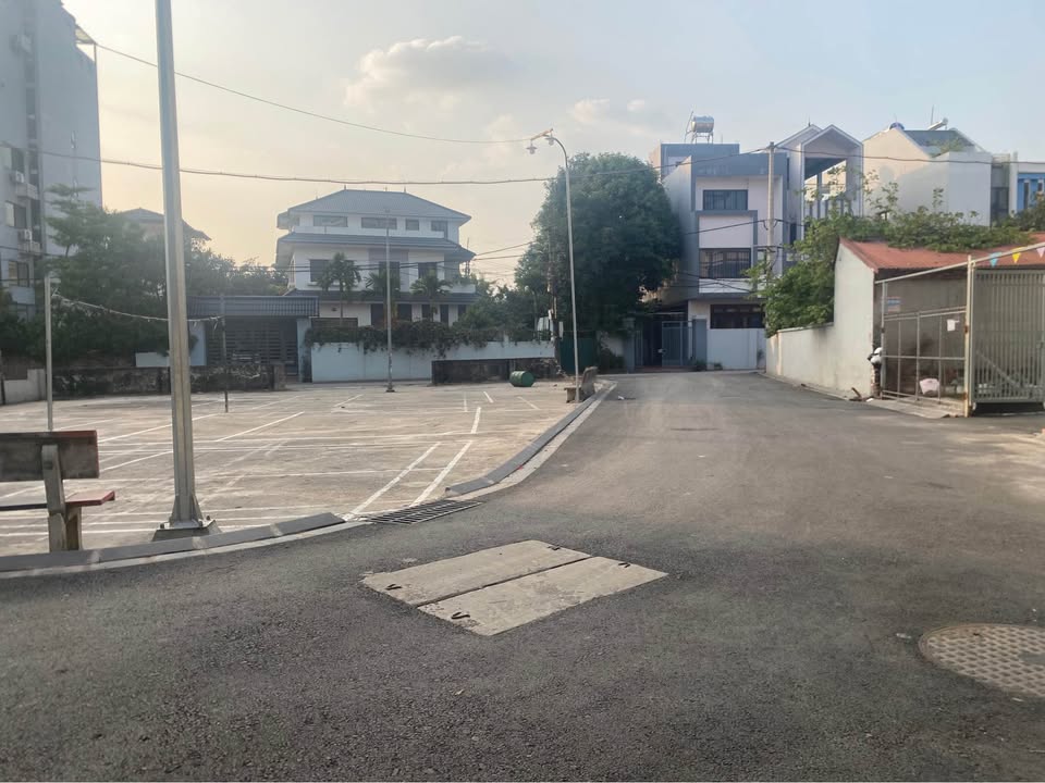 Nhà riêng Nam Hồng, Đông Anh 82m² - Vị trí bìa làng, ô tô tránh nhau!