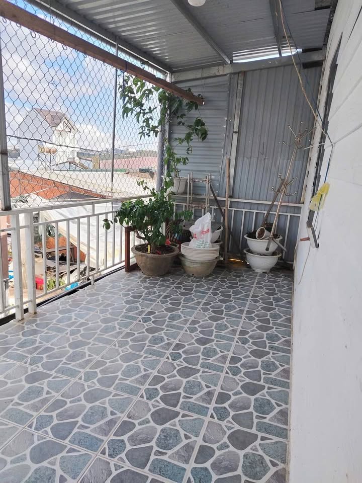 Nhà phố Đà Lạt 90m² giá 1.8 tỷ - Đường Mai Xuân Thưởng, chính chủ bán gấp!