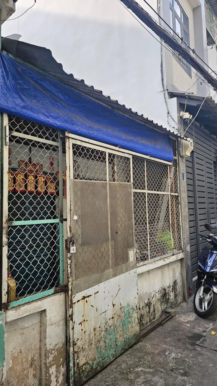 Nhà riêng Nguyễn Trãi, Quận 5, 24m² giá 5.2 tỷ - Chủ tặng GPXD 4 tầng!