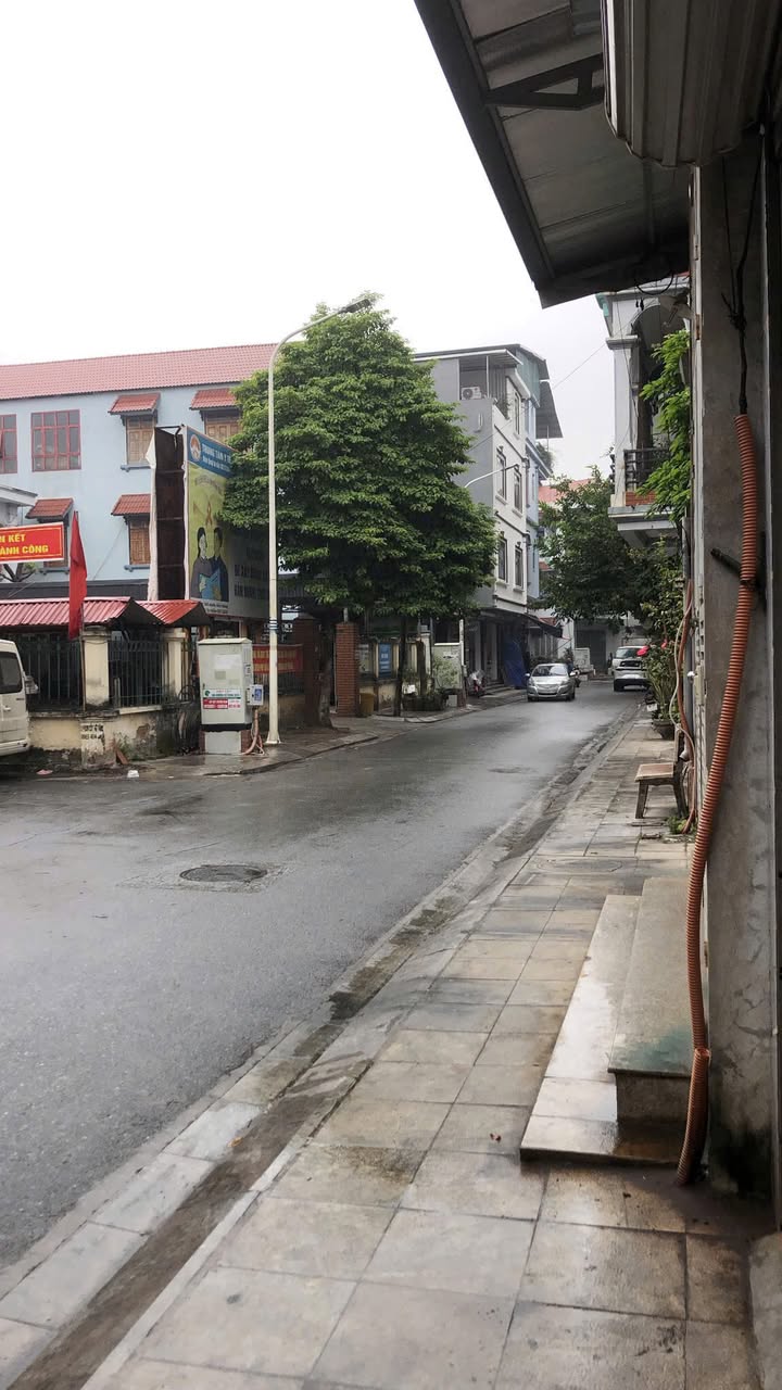 Nhà mặt phố Trần Quốc Toản Vĩnh Yên 135m² - Pháp lý sổ đỏ, giá tốt thương lượng!