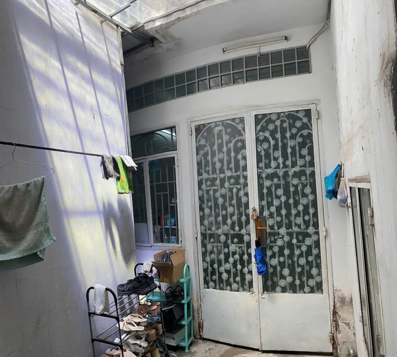 Nhà bán hẻm 50 Quang Trung, Ninh Kiều, Cần Thơ, 29.2m² - Trung tâm thành phố, an ninh yên tĩnh!