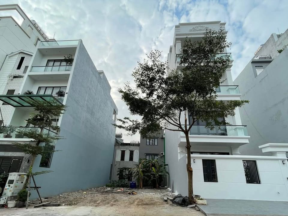 Đất nền Cột 2 Hạ Long 85m² giá 6.2 tỷ - Vị trí đẹp không lỗi lầm!