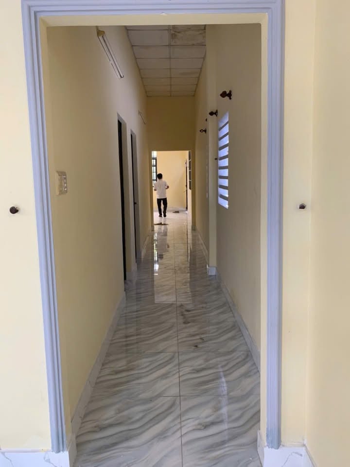 Nhà cho thuê Tân An Hội, Củ Chi 2PN giá 4 triệu - Sân ô tô ngay gần thị trấn!