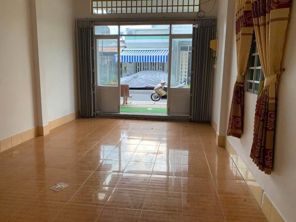 Nhà hoàn công đường Đắc Nhẫn, Châu Văn Liêm 48m² giá 2.3 tỷ - Sẵn sàng vào ở!