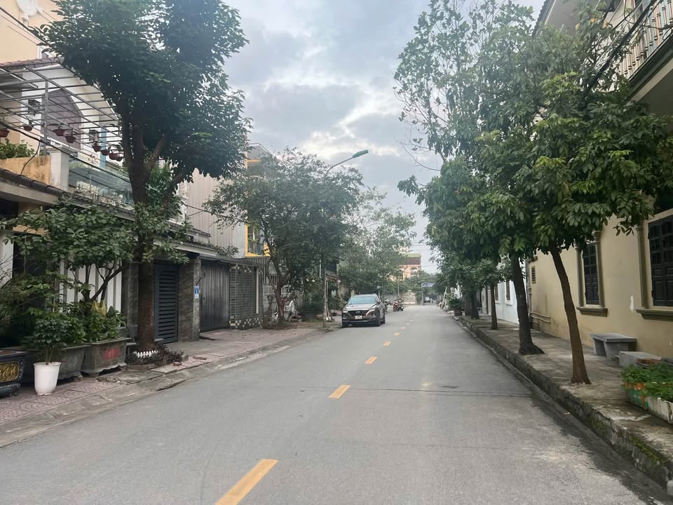 Nhà 2 tầng Phường Lê Lợi, Vinh 58m² giá 4.4 tỷ - Vị trí trung tâm, dân cư thân thiện!