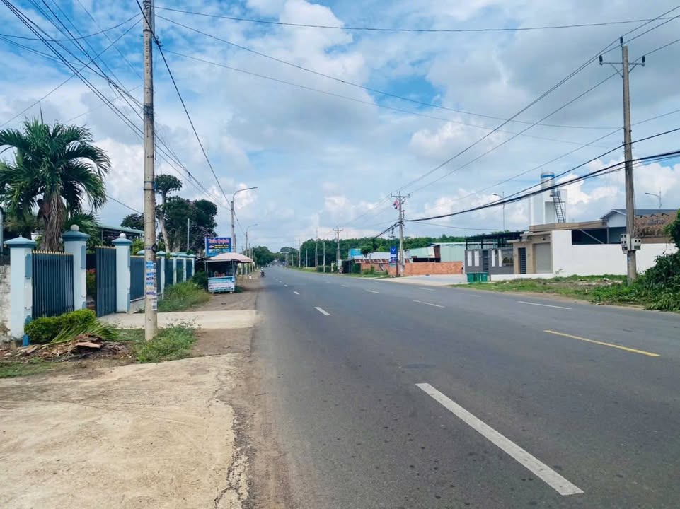 Đất mặt tiền Quốc lộ 55, xã Đất Đỏ, 745m² giá 4.5 tỷ - Cơ hội đầu tư tuyệt vời!