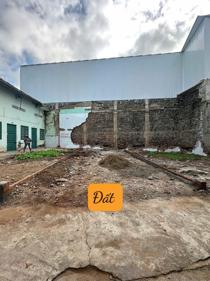 Đất thổ cư Hẻm cấp 1 Phùng Hưng, Buôn Ma Thuột 55m² giá 1.35 tỷ - Vị trí đắc địa gần chợ!