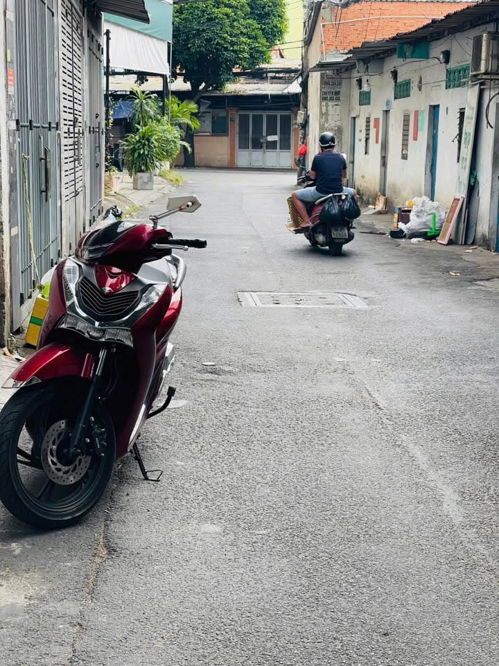 Nhà riêng đường Cống Lở, Tân Bình 128m² giá 13 tỷ - Đầu tư sinh lời tuyệt vời!