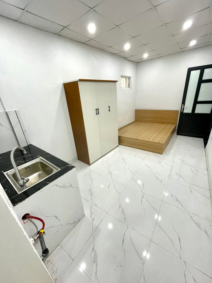 Cho thuê phòng trọ tại Giáp Bát, Hoàng Mai - Đồ mới, không chung chủ, chỉ 4 triệu!