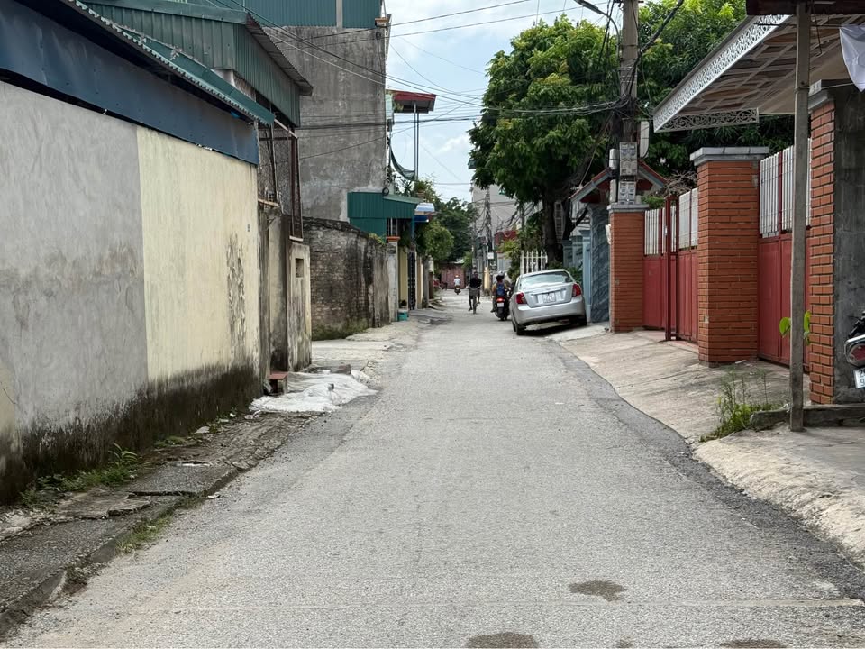 Nhà phố Đông Thành, Ninh Bình 40m² giá thỏa thuận - Vị trí trung tâm thuận tiện