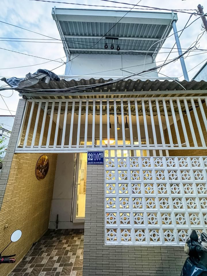 Nhà lầu đẹp hẻm 72B Nguyễn Thị Minh Khai 36m² giá 1.83 tỷ - An cư lý tưởng tại trung tâm Cần Thơ!