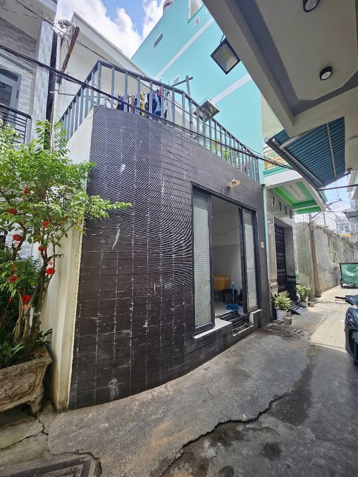 Nhà trệt lầu 3 phòng ngủ tại Mạc Thiên Tích - Giá 2.19 tỷ, thương lượng ngay!