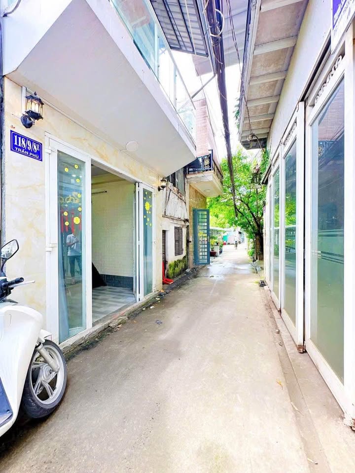 Nhà trệt lầu tại đường Trần Quang Khải, Cái Khế, Cần Thơ 19m² giá 1.099 tỷ - Hẻm thông thoáng, tiện nghi đầy đủ!