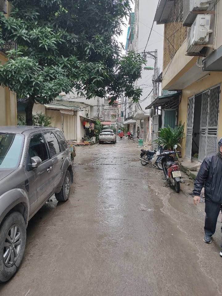 Đất phân lô tại Đại Mỗ, 37m² giá 11 tỷ - Tiềm năng phát triển mạnh!