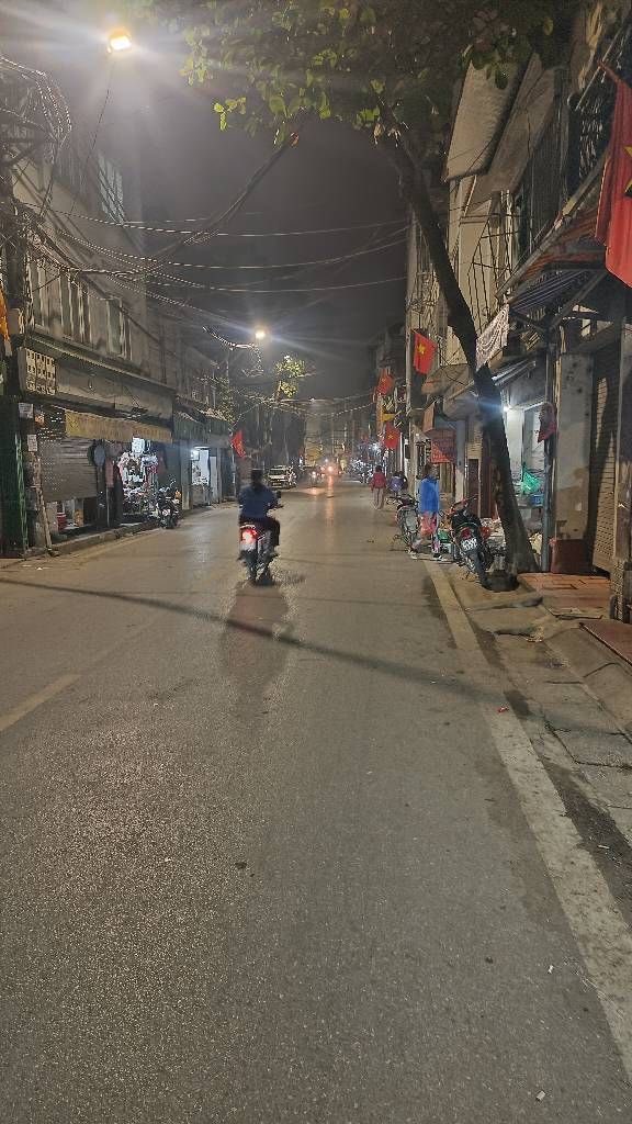 Đất Bạch Đằng, Hai Bà Trưng 64.8m², giá 22.4 tỷ - Đầu tư sinh lời cho tương lai!