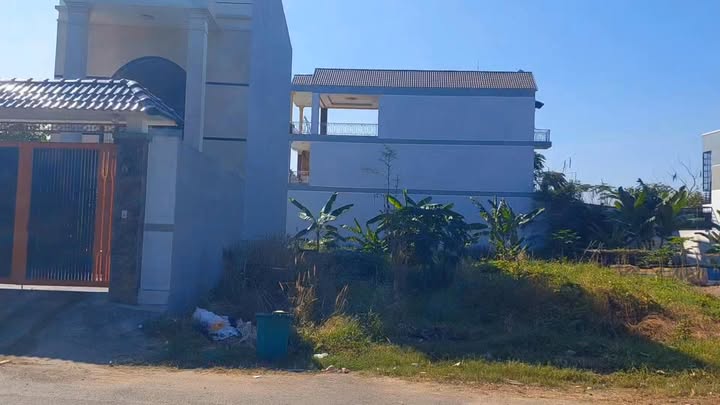 Đất nền Bàu Trâm, xã Trung An 120m² giá 3.3 tỷ - Vị trí đắc địa, pháp lý rõ ràng!