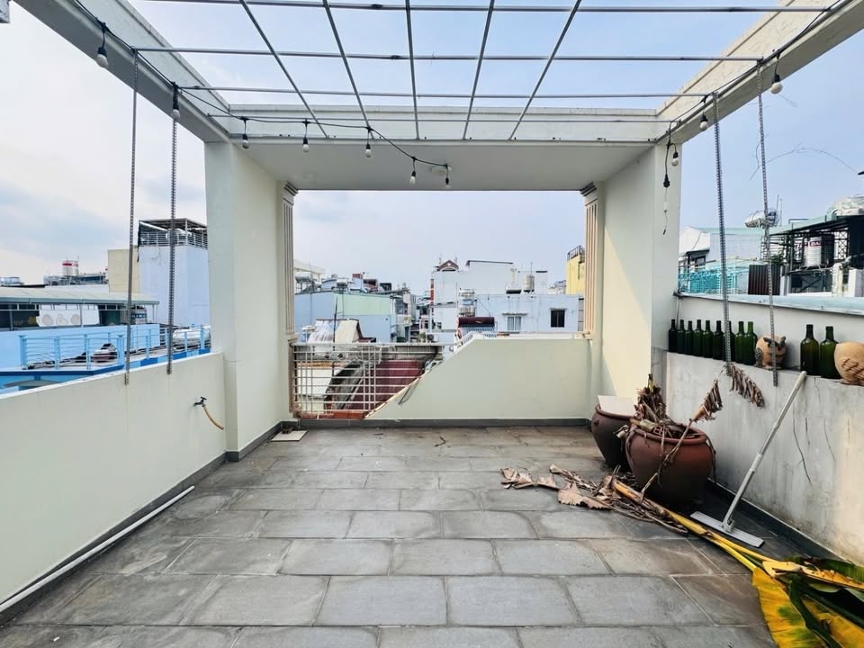 Nhà phố 60m² Phú Nhuận giá 9.79 tỷ - Sổ hồng vững bậc!