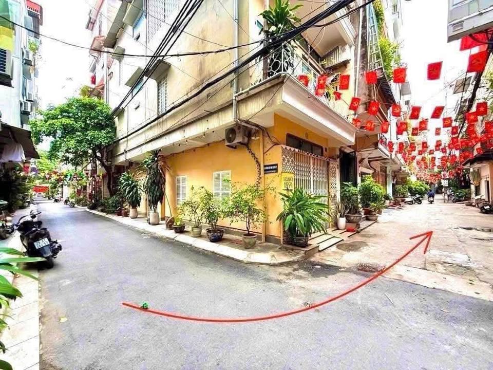 Đất nền phường Đức Thắng, quận Bắc Từ Liêm 50m² giá 6.4 tỷ - Đầu tư sinh lời ngay!