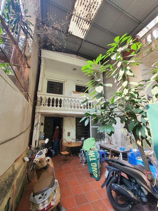 Nhà phố Hoàng Hoa Thám Ba Đình 52m² giá 7.5 tỷ - Sổ đỏ chính chủ, nở hậu!