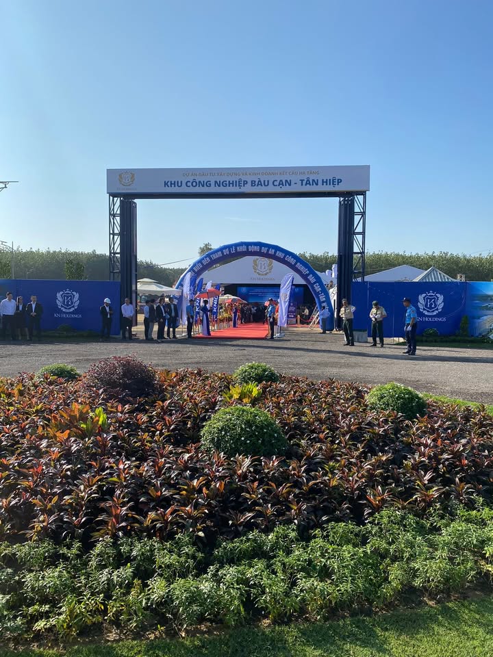 Đất nền Long Phước 322m² giá 7 tỷ - Vị trí đắc địa gần KCN Bàu Cạn!