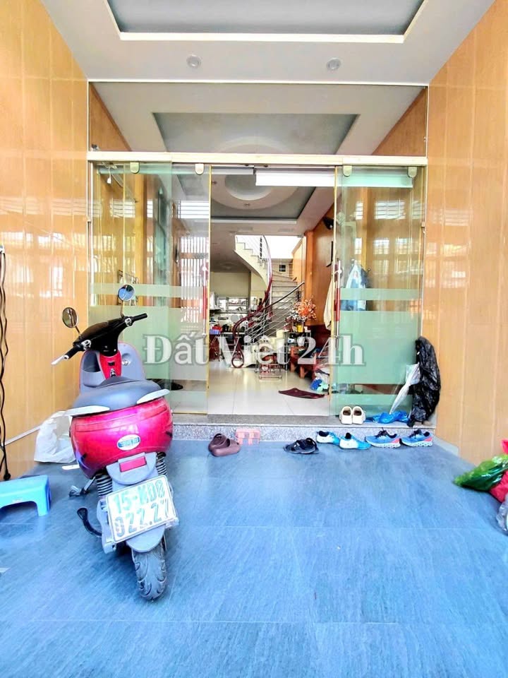 Nhà cho thuê 2 tầng Đổng Quốc Bình 90m² giá 5 triệu - Sẵn sàng vào ở ngay!