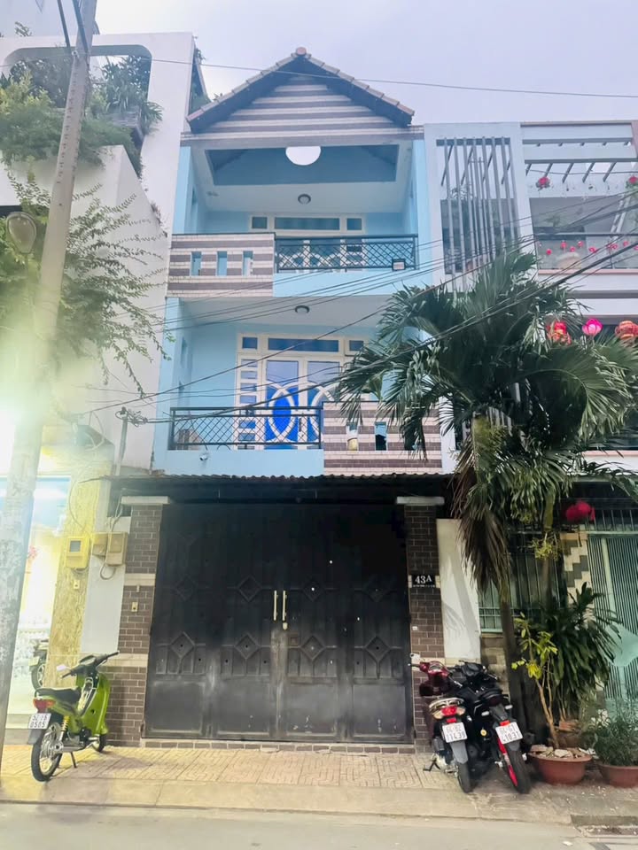 Nhà mặt tiền Ca Văn Thỉnh, Tân Bình, 116m² giá 18 tỷ - Cơ hội vàng cho nhà đầu tư!