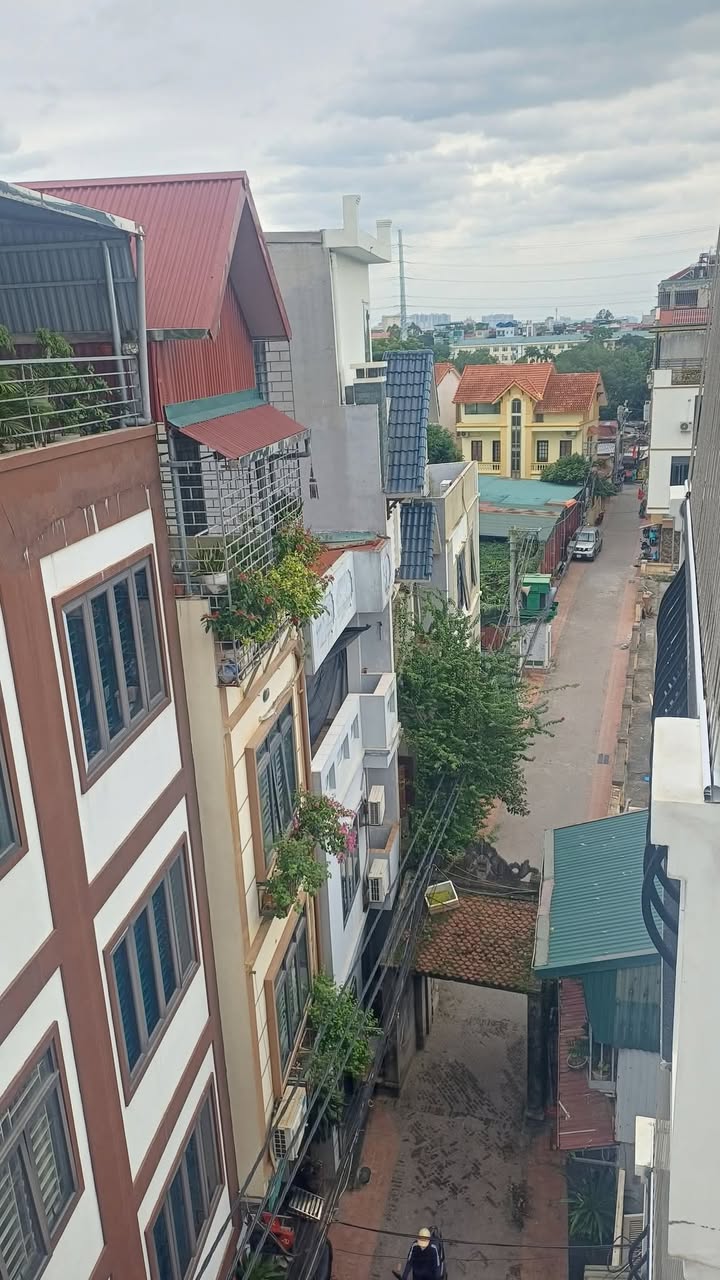 Nhà riêng Cổ Nhuế 55m² giá 14.8 tỷ - Ô tô đỗ cửa, gần Bệnh viện Phương Đông!