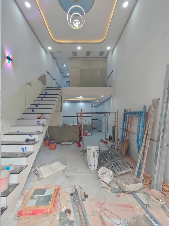 Nhà bán phường Tân Phước Khánh, Tân Uyên 56m² giá 1.3 tỷ - Vị trí trung tâm thuận lợi!