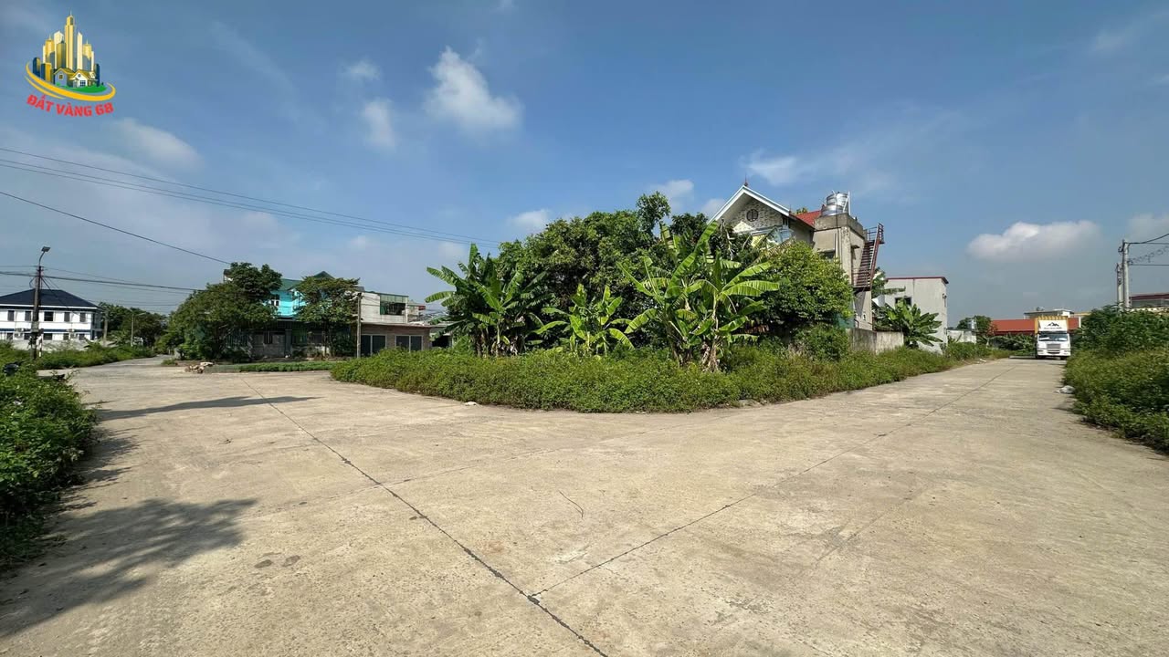 Lô Đất Đầu Ve Ba Mặt Tiền Vĩnh Tiến 150m² giá 4 tỷ - Cơ hội đầu tư tuyệt vời!