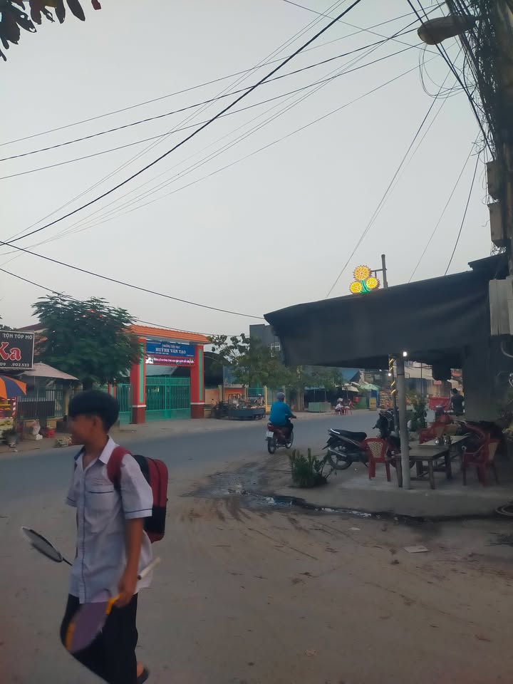 Nhà lô góc 140m² đường Đức Hòa Thượng giá 7 tỷ - Phù hợp mở tiệm kinh doanh!