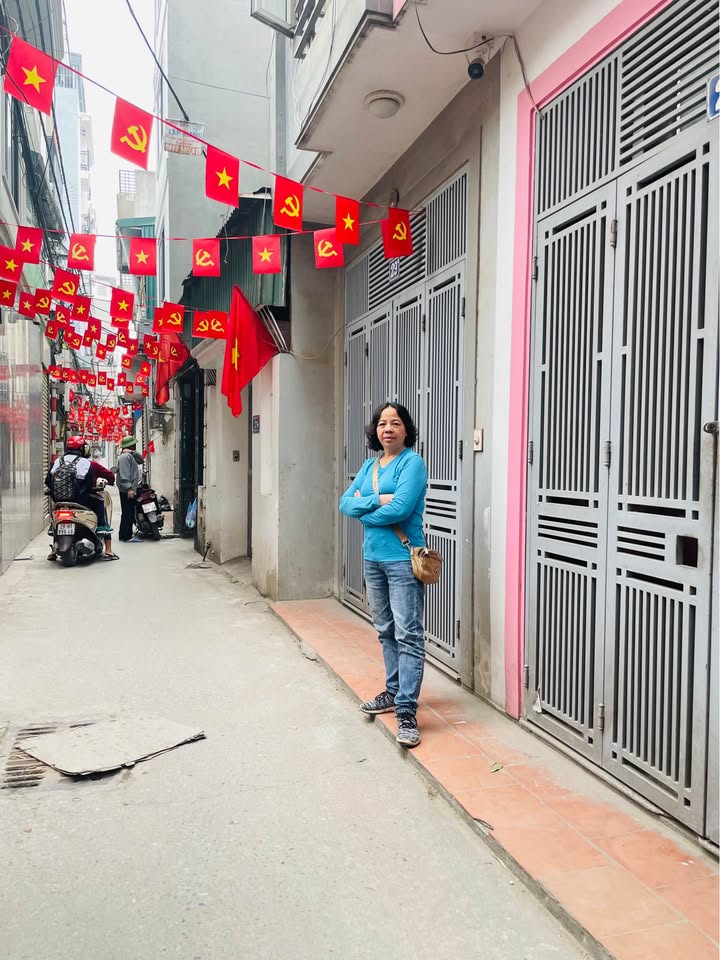 Nhà 4 Tầng Yên Hoà 45m² giá 9.55 tỷ - Đầu tư sinh lời tuyệt vời!