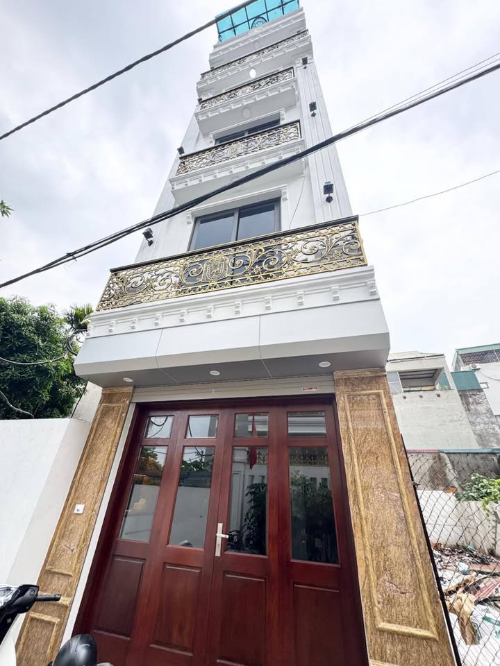 Bán nhà 6 tầng cạnh Bệnh viện Phương Đông, Cổ Nhuế 55m² giá 14.8 tỷ - Ô tô đậu cửa