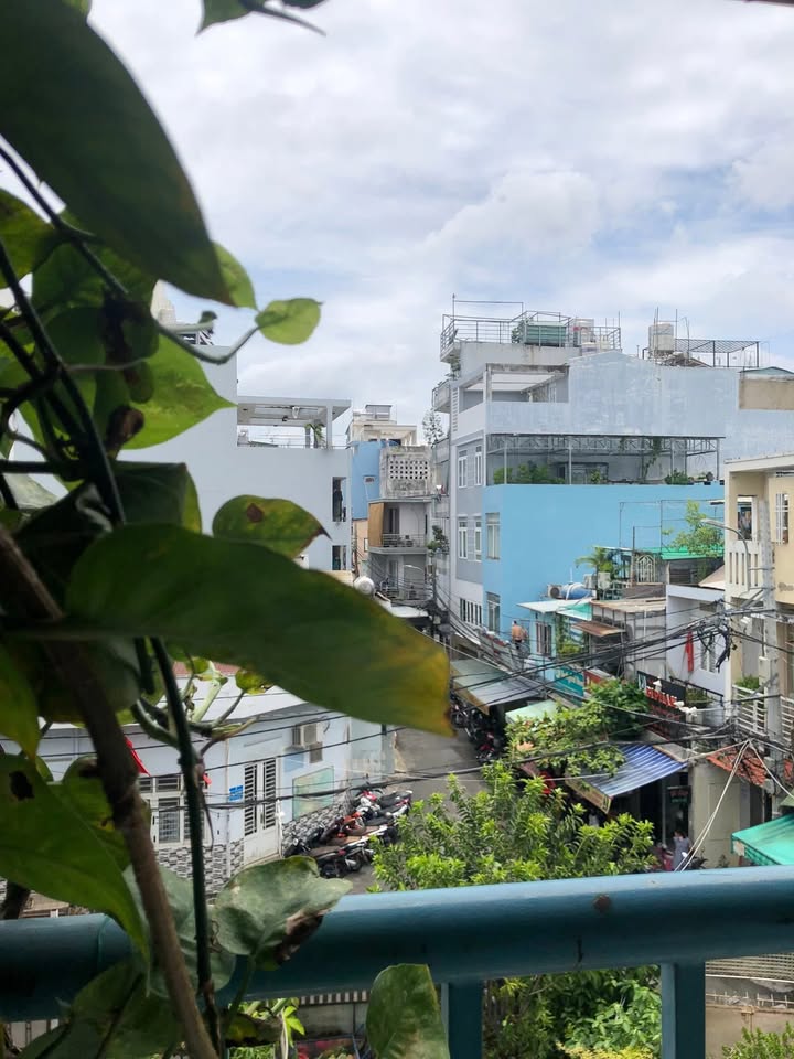 Nhà cho thuê góc đường Hoàng Hoa Thám, Bình Thạnh 60m² giá 8,5 triệu - Không gian sống thoáng đãng!