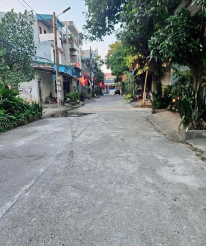 Đất nền khu 10 Nông Trang 79m² giá 4 tỷ - Đường thông bàn cờ, tiện ích xung quanh!