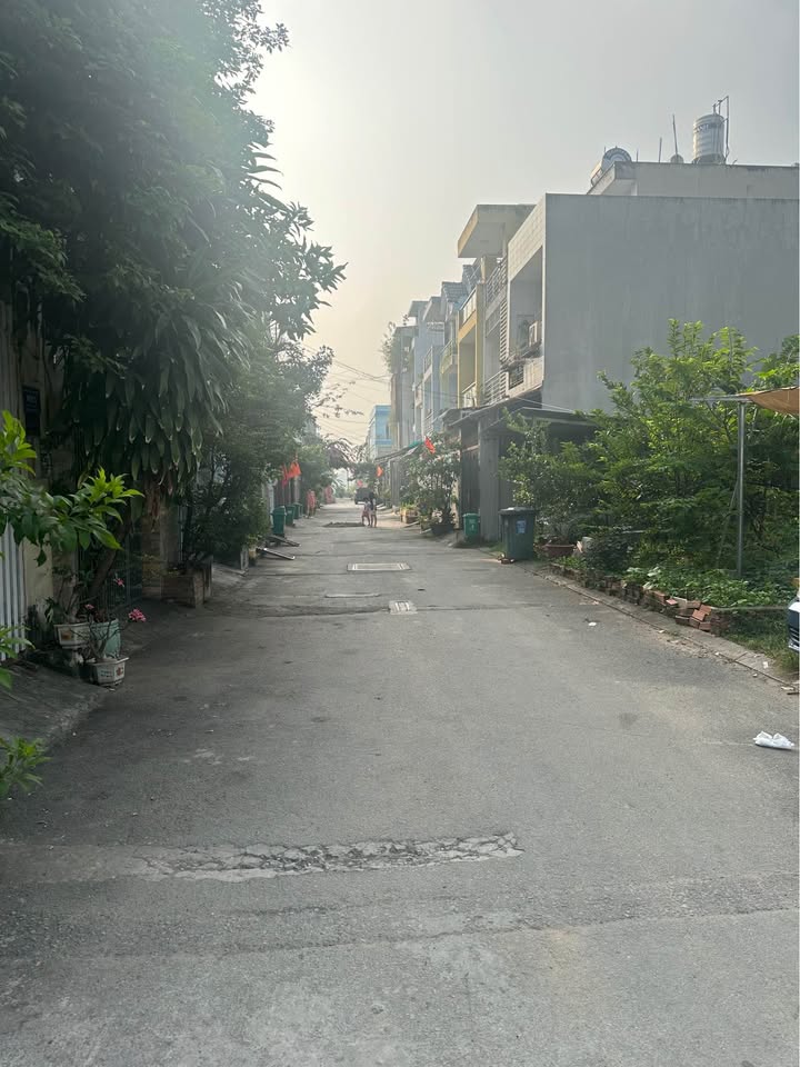 Nhà 4 tầng Nguyễn Duy Trinh 66m² giá 6 tỷ - Full nội thất cao cấp sẵn sàng vào ở!