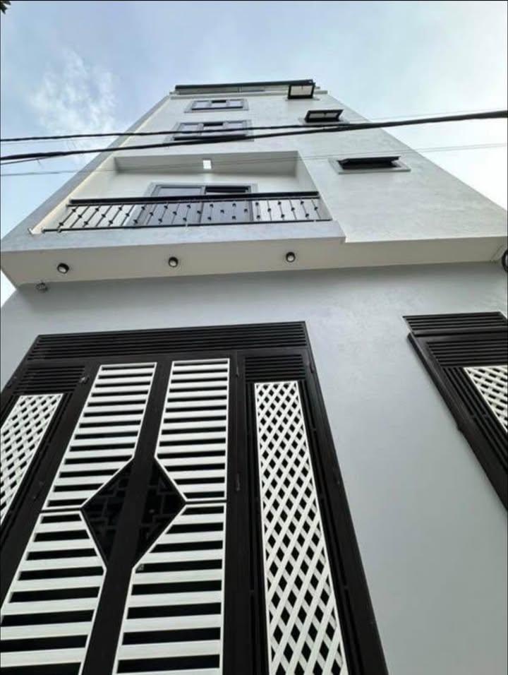 Nhà 3 tầng Bắc Hồng, Đông Anh 55m² giá 5 tỷ - An ninh tốt, nội thất đầy đủ!