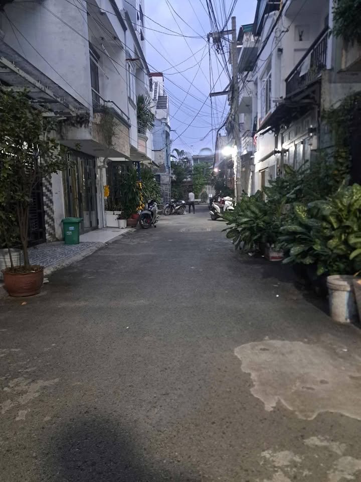 Nhà hẻm xe ô tô Lê Đức Thọ, Gò Vấp 40m² giá 4.85 tỷ - An ninh, tiện lợi ở ngay!