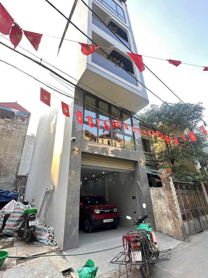 Nhà phố Phú Thượng, Tây Hồ 43m² - Ô tô đỗ cửa, 7 tầng thang máy