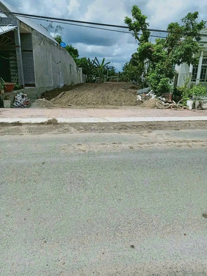 Đất mặt tiền đường 3/2, Duyên Hải 230m² giá 300 triệu - Cơ hội đầu tư tuyệt vời!