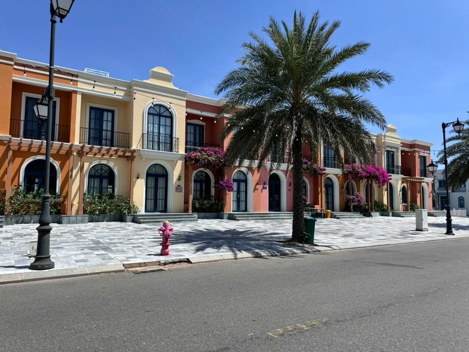 Shophouse Miami Novaworld Phan Thiết 120m² giá 8.5 triệu - Cho thuê dài hạn, vào nội thất ngay!