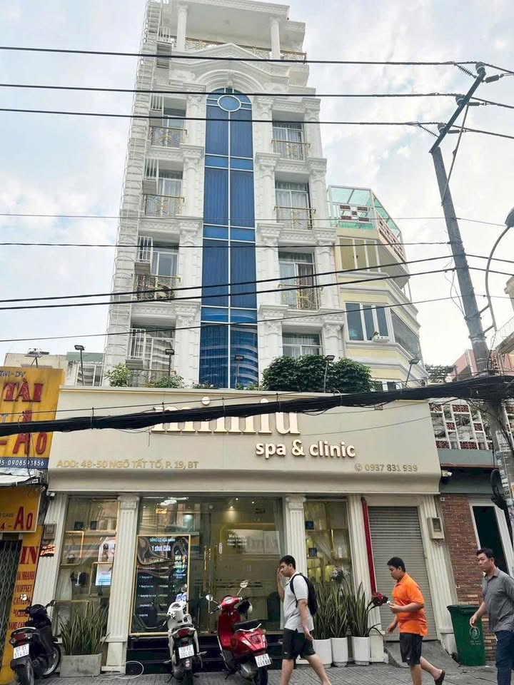 Chính chủ bán Tòa CHDVM đường Ngô Tất Tố, Bình Thạnh 132.6m² - Đầu tư sinh lời cao!