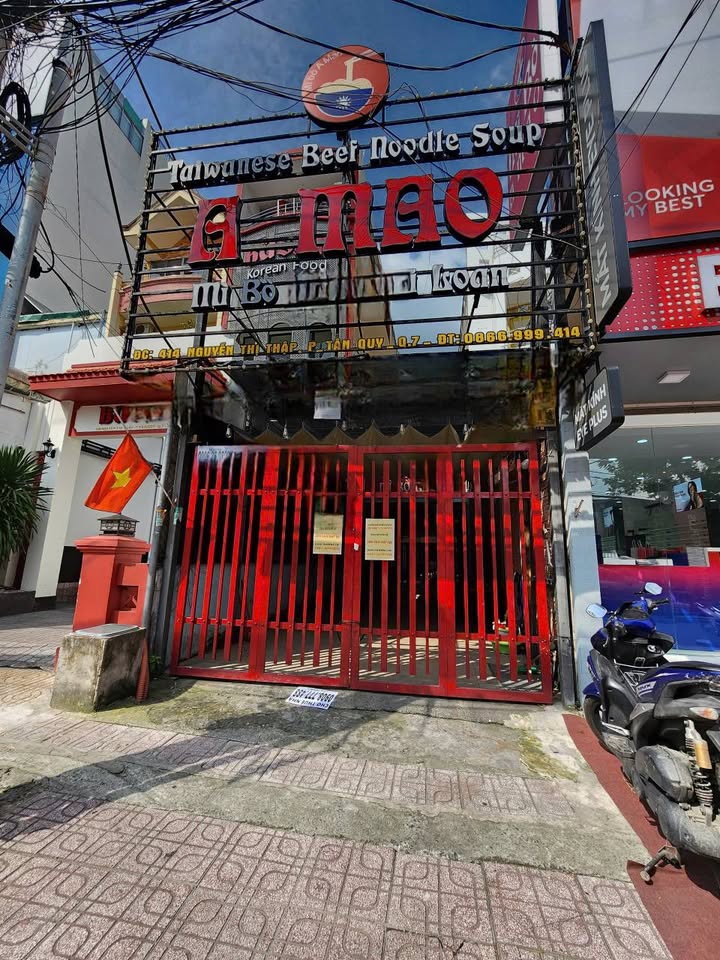 Cho thuê nhà mặt tiền Nguyễn Thị Thập, quận 7, 120m² - Thiết kế hiện đại, giá 40 triệu/tháng!