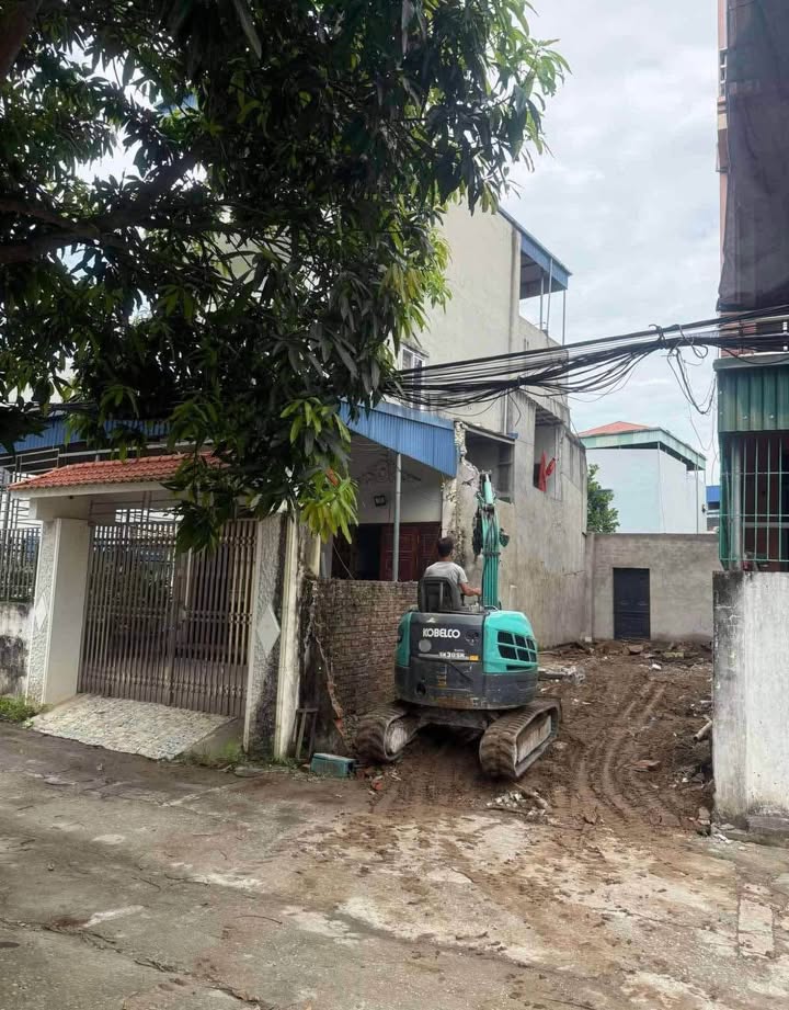 Đất nền Lộc Vượng, Nam Định 70m² giá 2.25 tỷ - Ô tô tránh đỗ trước đất!