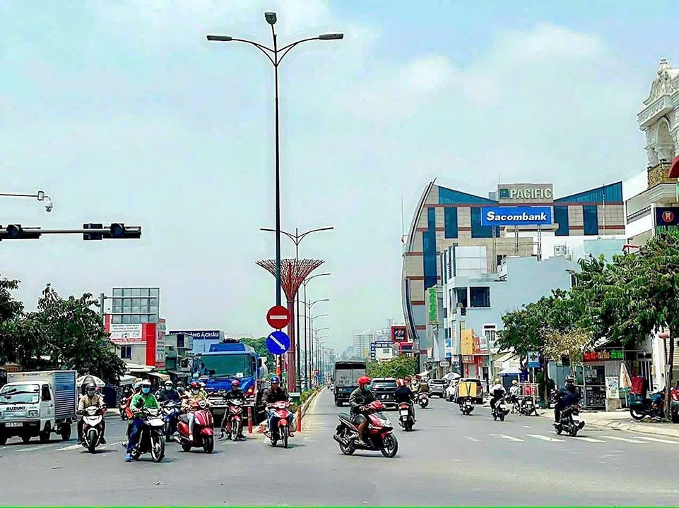 Đất mặt tiền kinh doanh Quận 9 120m² giá 6 tỷ - Cơ hội đầu tư hấp dẫn!