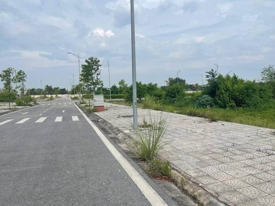 Đất nền Hanopark 2, Duy Tiên, 100m² giá 2 tỷ - Cơ hội đầu tư tuyệt vời!