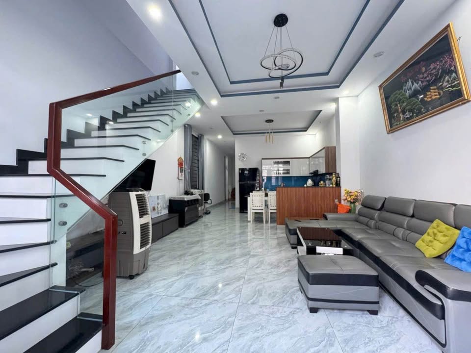 Cho thuê nhà đẹp Tân Hiệp 100m² giá 18 triệu - Sẵn sàng vào ở ngay!